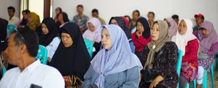 Peserta pengukuhan pengurus / Attendees at the inauguration