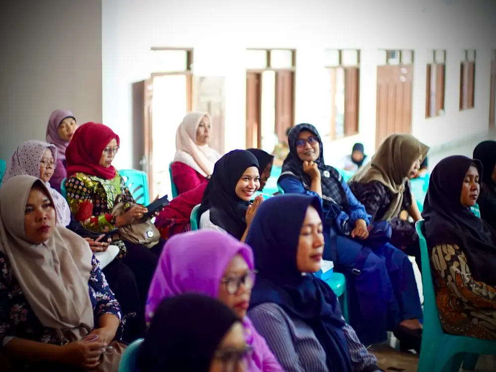 Peserta sosialisasi permodalan / Participants at a financing session